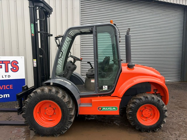 Ausa C250 H X4 - 2.5 Tonne Rough Terrain Forklift Truck