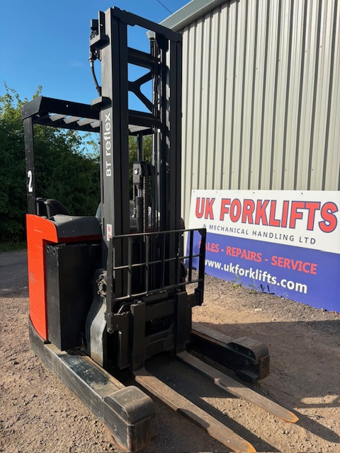 BT Reach RRE140B - 1.4 Tonne Electric Forklift Truck
