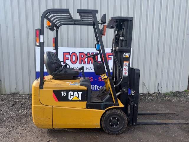 CAT EP15KRT-PAC 1.5 Electric Forklift Truck