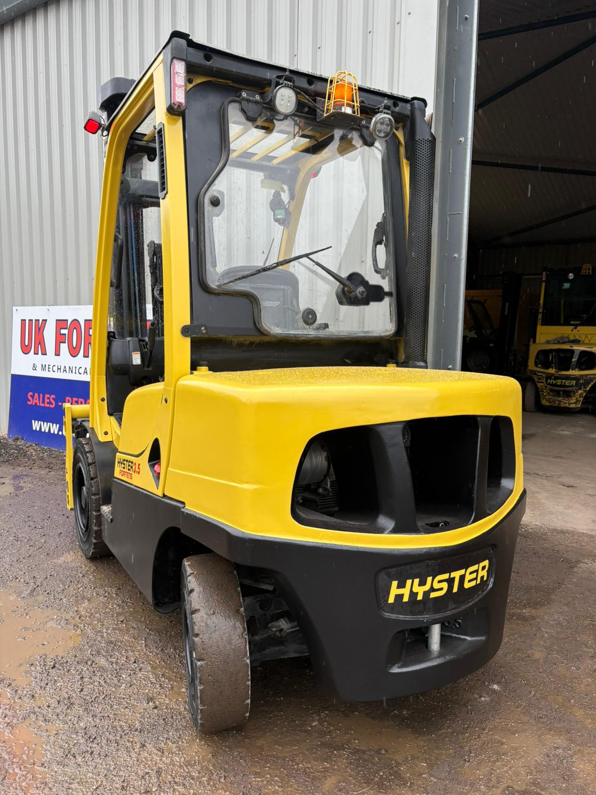 Hyster H3.5FT - 3.5 Tonne Diesel Forklift Truck