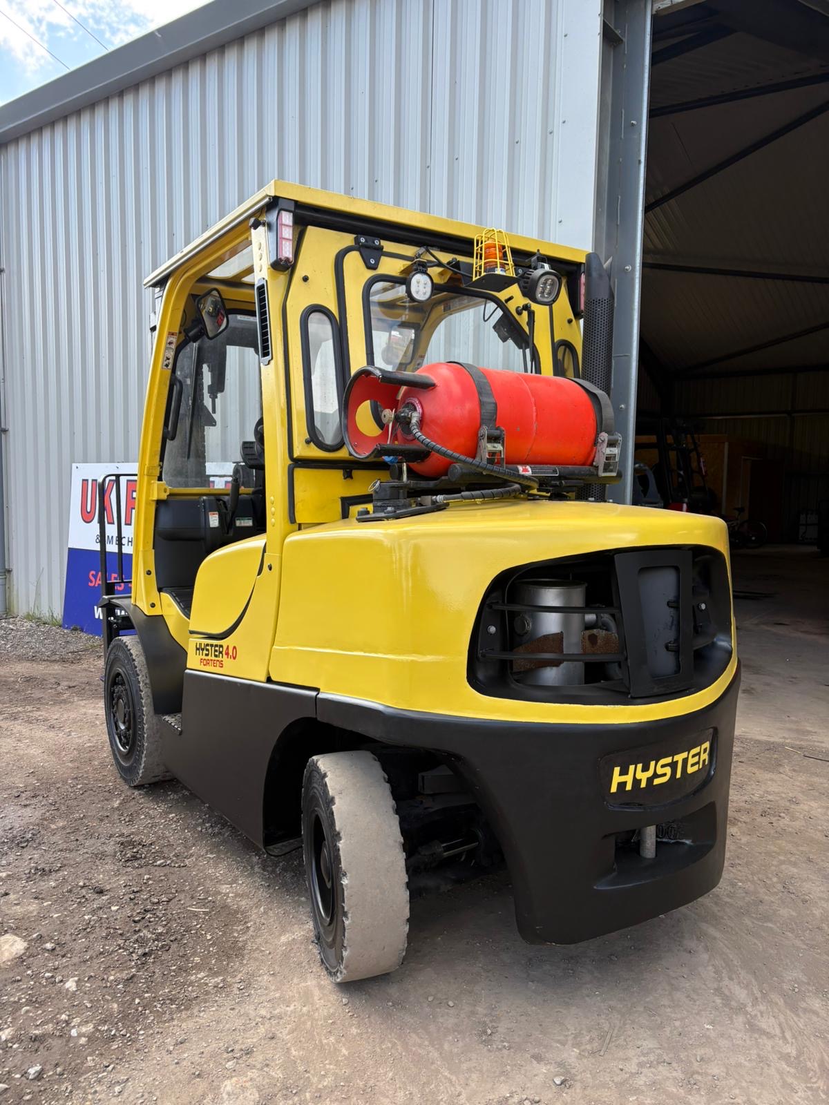 Hyster H4.0FT5 - 4.0 Tonne Gas Forklift Truck