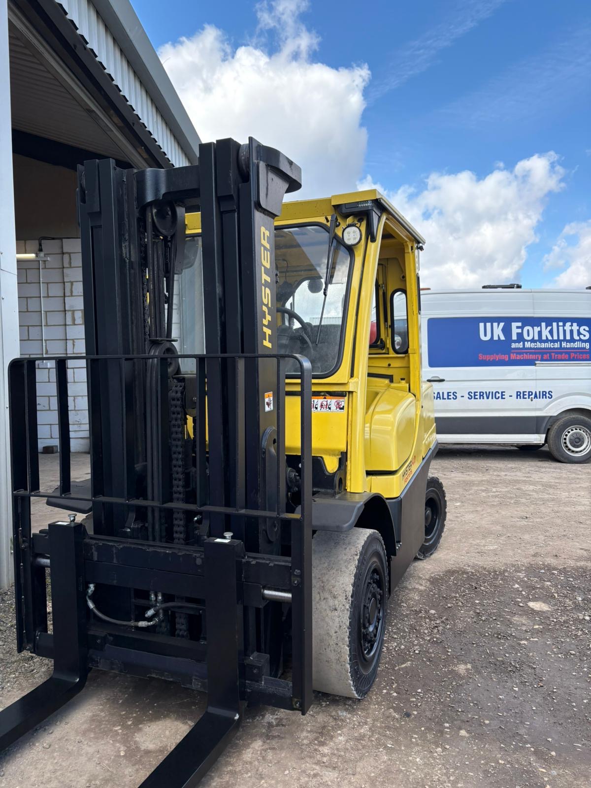 Hyster H4.0FT5 - 4.0 Tonne Gas Forklift Truck