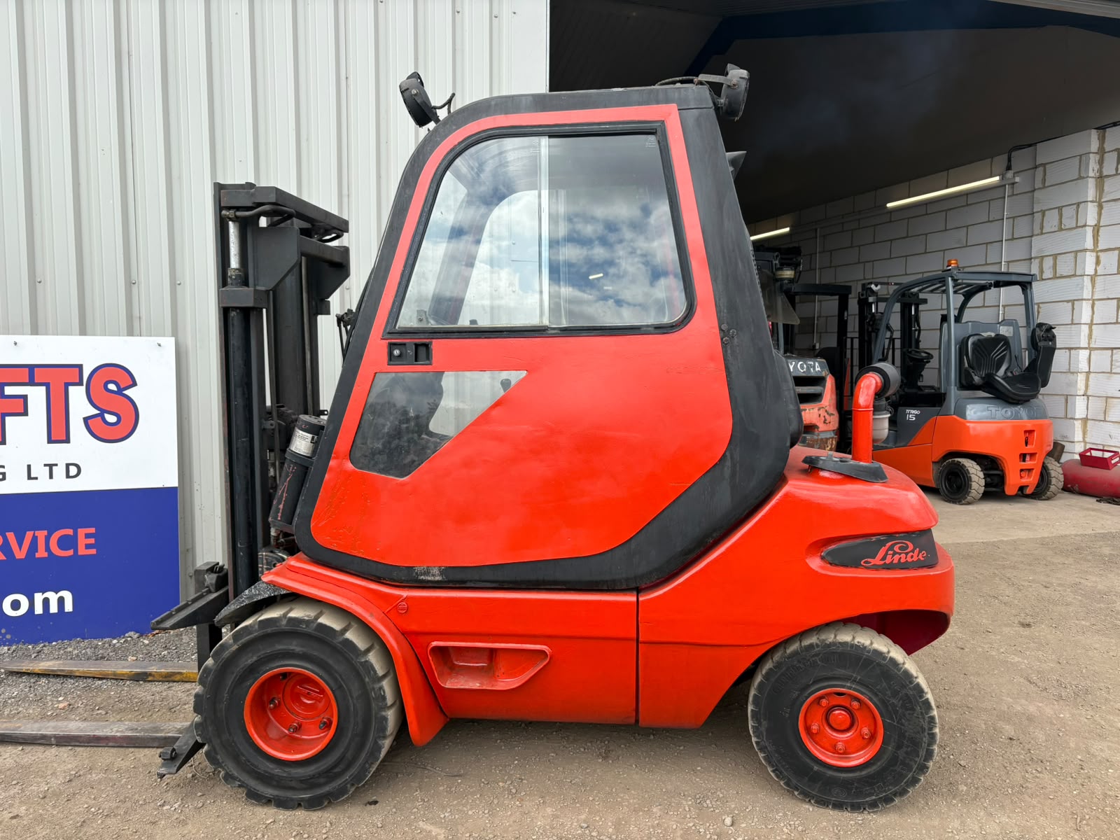 Linde H30D - 3.0 Tonne Diesel Forklift Truck