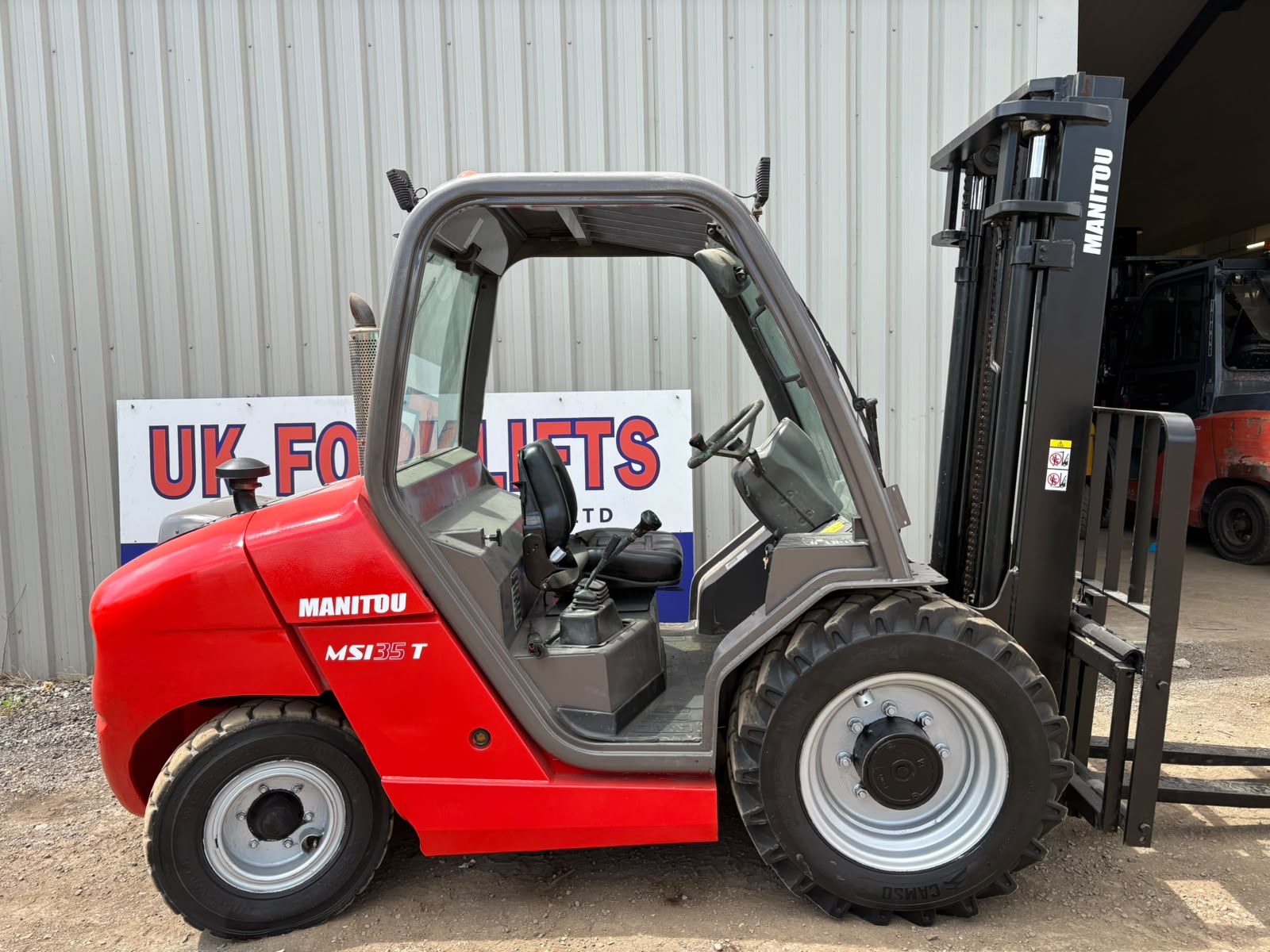 Manitou MSI 35 T - 3.5 Tonne Diesel Forklift Truck