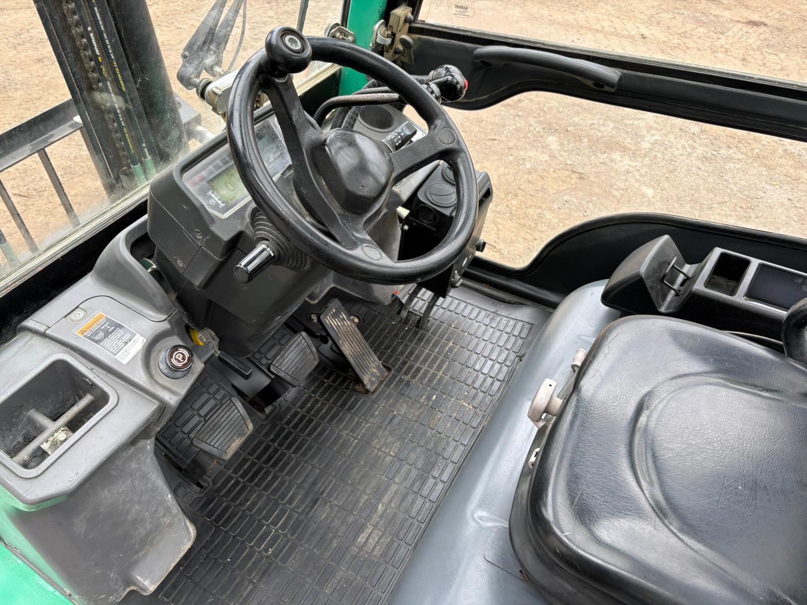 Mitsubishi FD40NT - 4.0 Tonne Diesel Forklift Truck