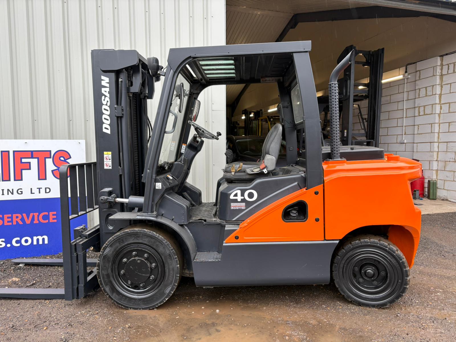 Doosan D40SC-7 - 4.0 Tonne Diesel Forklift Truck