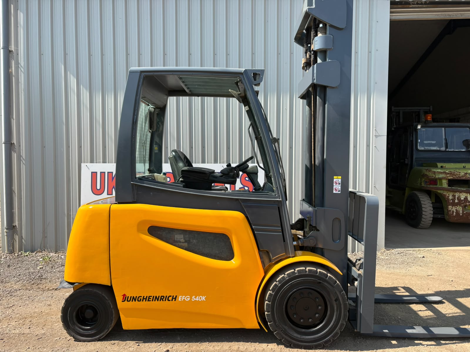 Jungheinrich EFG540K - 4.0 Tonne Electric Forklift Truck