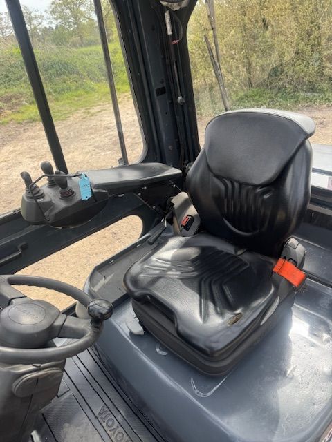 Toyota 40-8FD35N - 4.0 Tonne Diesel Forklift Truck