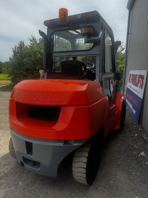 Toyota 42-7FD40 - 4.5 Tonne Diesel Forklift Truck
