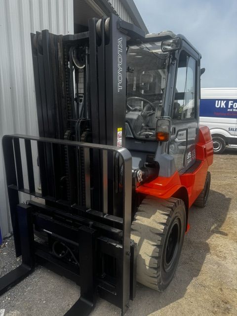 Toyota 42-7FD40 - 4.5 Tonne Diesel Forklift Truck