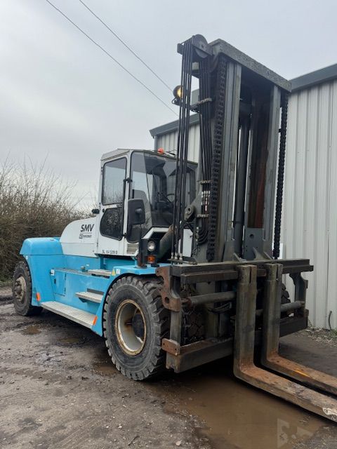 SMV - SL161200B - 16 Tonne Diesel Forklift Truck