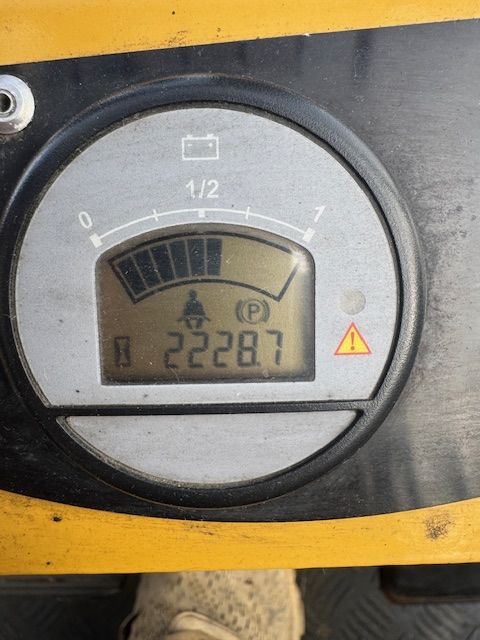 CAT EP15KRT-PAC 1.5 Electric Forklift Truck